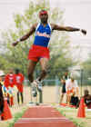 triplejump6a.jpg (31954 bytes)